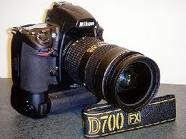 Nikon D700 DSLR Camera + Nikon AF-S DX 1