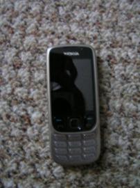 Nokia 6303i. 