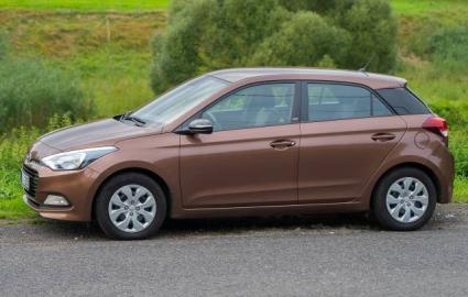 Hyundai i20 r. v.  2018 najeto 30tis