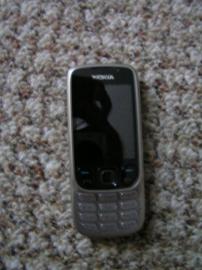 Prodm mob.  telefon Nokia 6303i. 