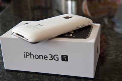 Apple Iphone 3GS 32GB $200