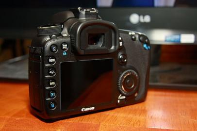 Vnon promo na Canon EOS 5D Mark II