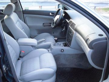 VW Passat 1. 8 T 110 kW, rv.  2003 prodm